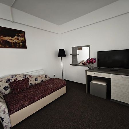 Camere De Inchiriat Havana Beach Năvodari Eksteriør bilde